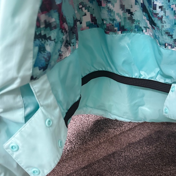 Women’s winter jacket - Picture 5 of 7